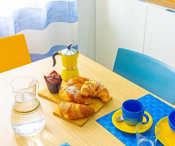 아파트 And Sea View Flats 소렌토