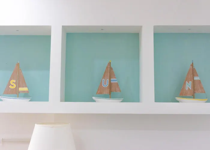 And Sea View Flats 아파트