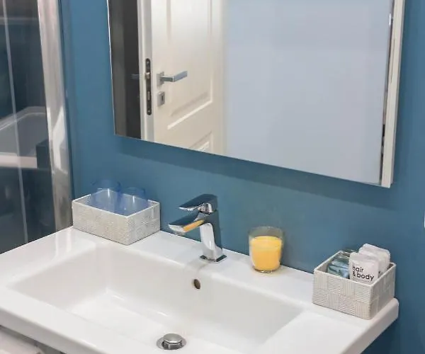 And Sea View Flats 소렌토